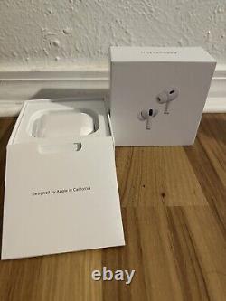 Apple AirPods Pro (2nd Generation) with MagSafe Wireless Charging Case White