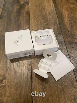 Apple AirPods Pro 2nd Generation with Magsafe Wireless Charging Case MQD83AM/A