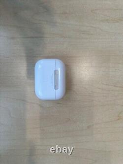 AirPods Pro 2ème génération d'Apple avec boîtier de chargement sans fil MagSafe blanc