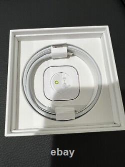 AirPods Pro d'Apple avec boîtier de charge sans fil blanc