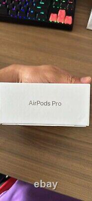 Apple AirPods Pro 2ème génération avec étui de chargement sans fil MagSafe (USB-C)