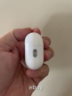 Apple AirPods Pro de 2e génération avec étui de chargement sans fil MagSafe (USB-C)