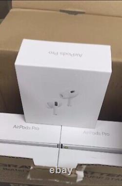 Écouteurs Apple AirPods Pro 2 (2ème génération) avec étui de chargement sans fil MagSafe Blanc