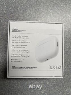 Écouteurs Apple AirPods Pro 2ème génération avec boîtier de chargement sans fil MagSafe (USB-C)