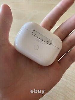 Écouteurs sans fil Apple AirPods Pro de 2e génération avec étui de chargement sans fil MagSafe blanc