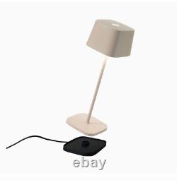 Lampe sans fil Zafferano Ofelia Table Pro (sable) avec base de chargement en aluminium IP54