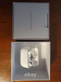 NOUVEAU Apple AirPods Pro 2ème génération avec étui de chargement sans fil MagSafe Blanc